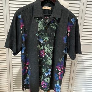 Tommy Bahama aloha shirt - Large